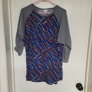 ~ womens blue and grey patterned Lularoe shirt - size 2XL